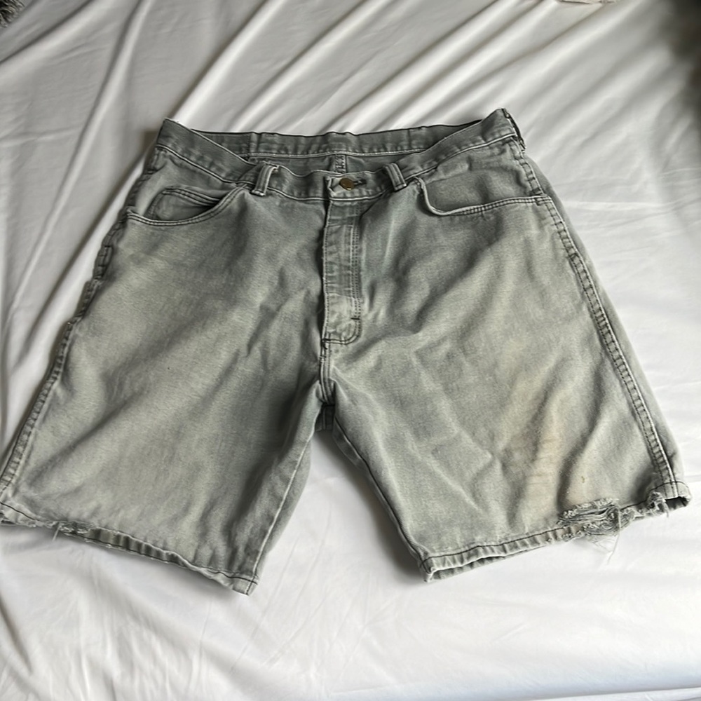 Light washed vintage distressed Wrangler jorts